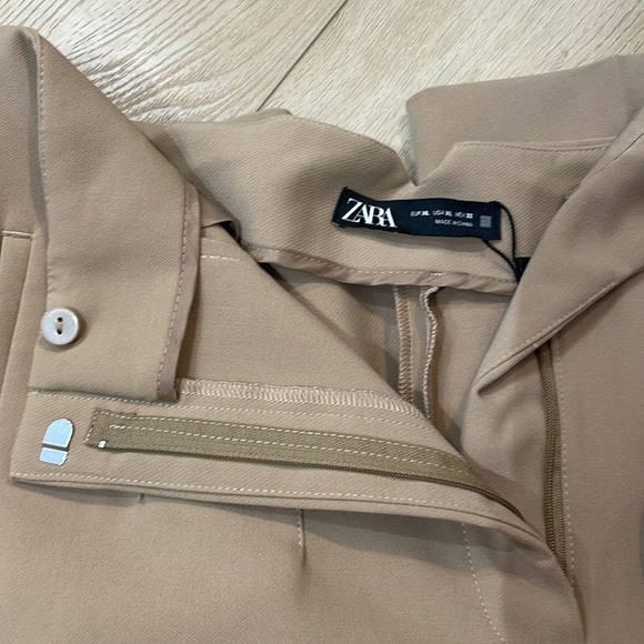 Zara, straight leg, beige, size XL - Picture 2 of 4